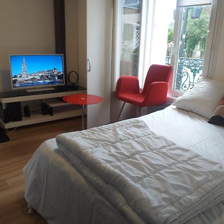 Simple Lovely Studio Saint Brice sous Foret Bagian luar foto
