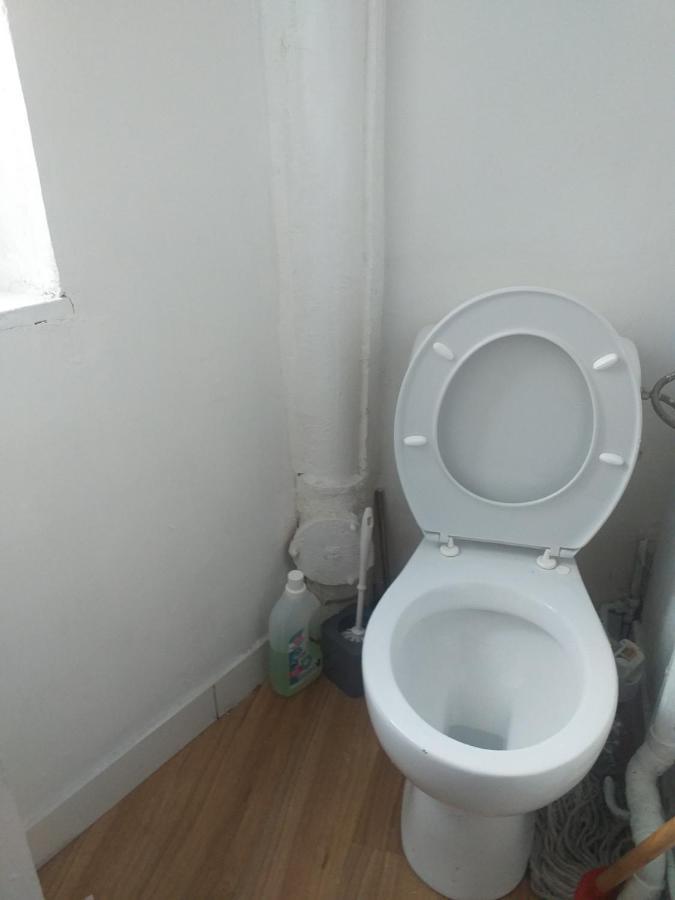 Simple Lovely Studio Saint Brice sous Foret Bagian luar foto